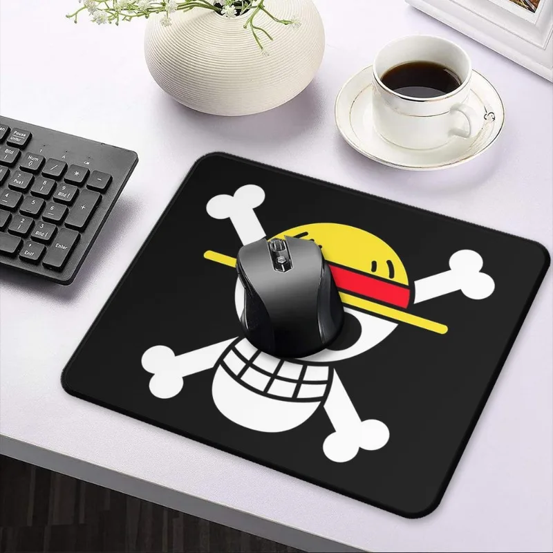 Alas Mouse Kartun One Piece Lu - Keyboard Laptop Accessories ulasan dan harga